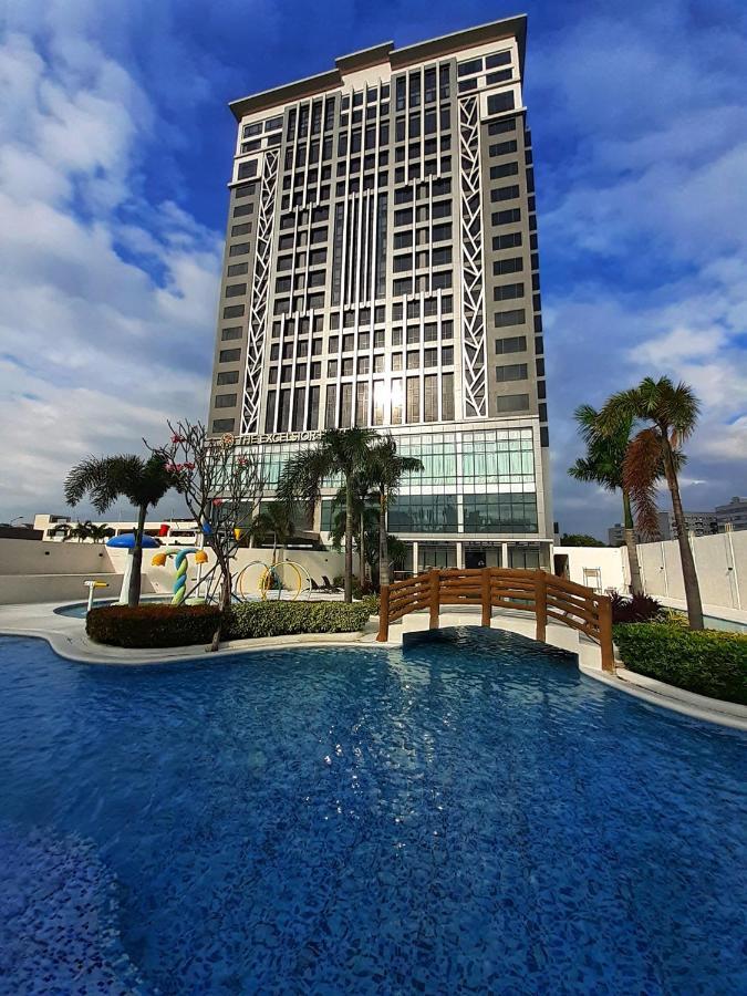 The Excelsior Hotel Las Piñas Eksteriør billede